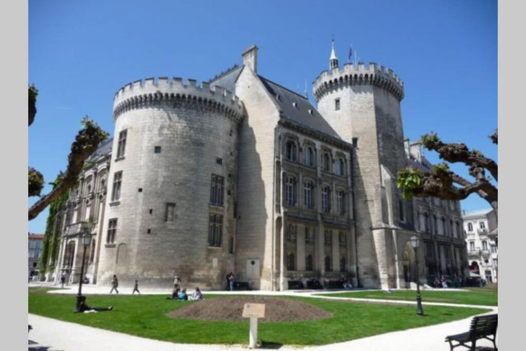 L'atelier - 500m Musee Bd
